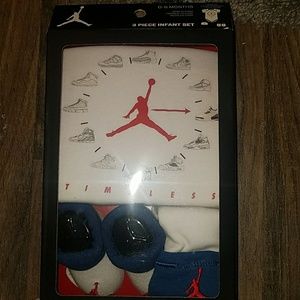 3 piece Jordan infant set
